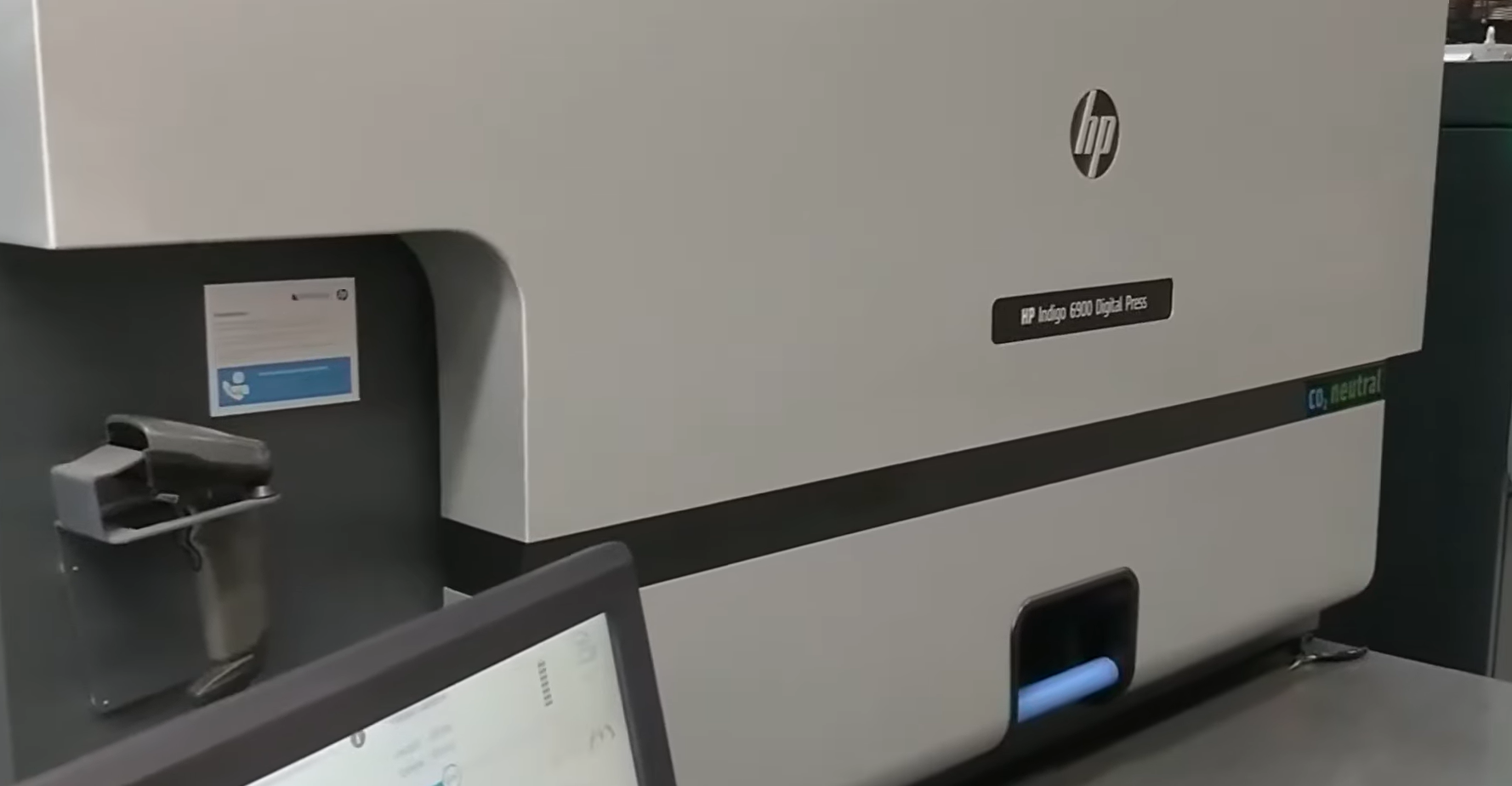 GM DC350Flex finishing line in-line with HP Indigo press